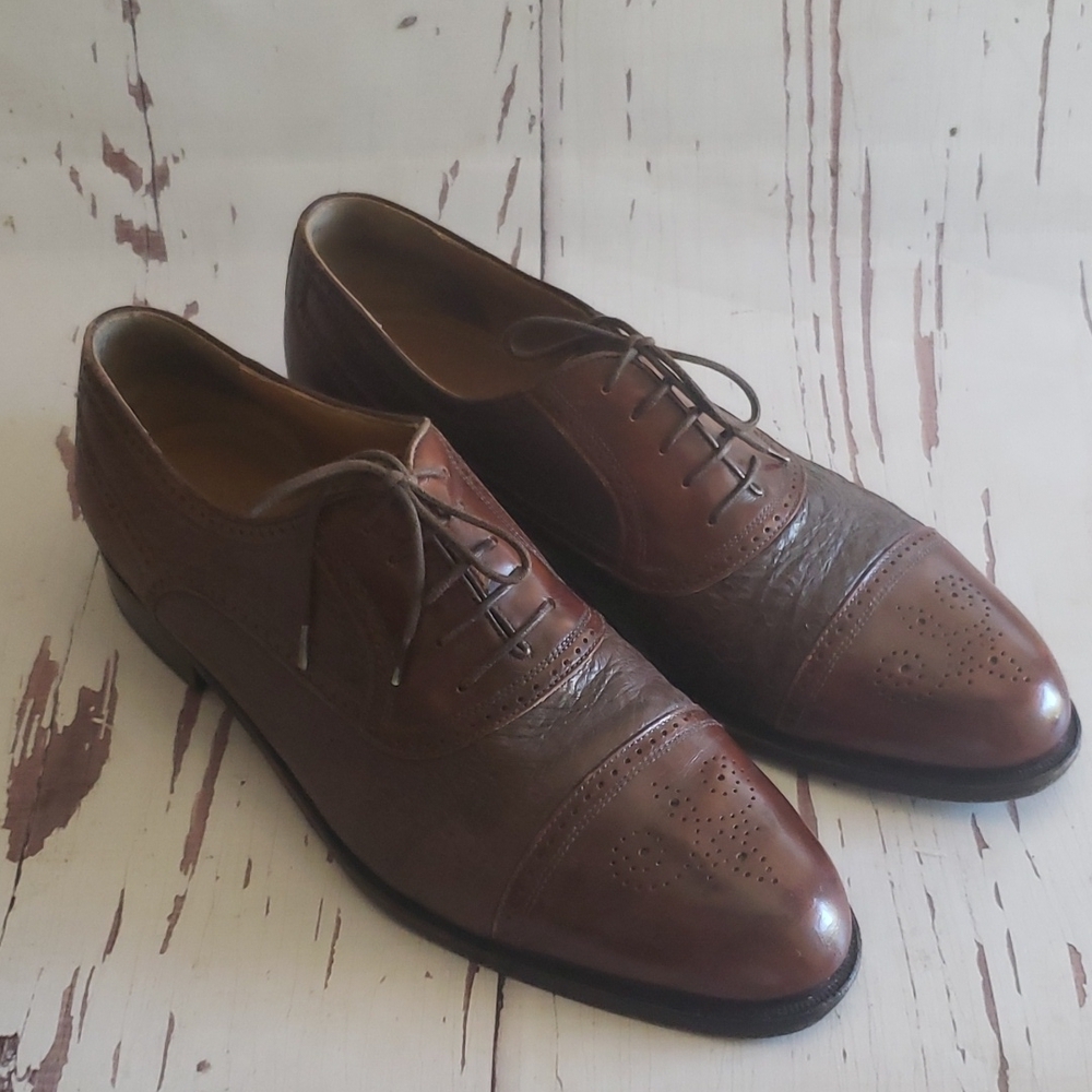 Johnston & Murphy 12 toe cap patent ant textured soft leather formal men…